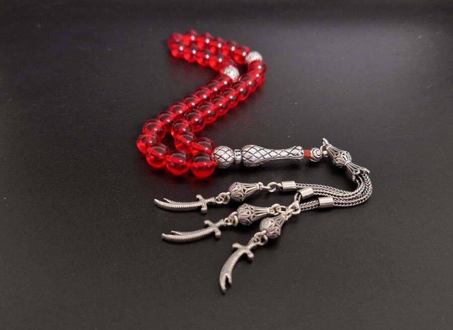 Handgemaakte natuursteen tesbih met Klauw tassel 925 zilver Rode kwarts met 925 Zilver Kwastjes Zwaarden Aantal kralen 33 Diameter kralen 8MM