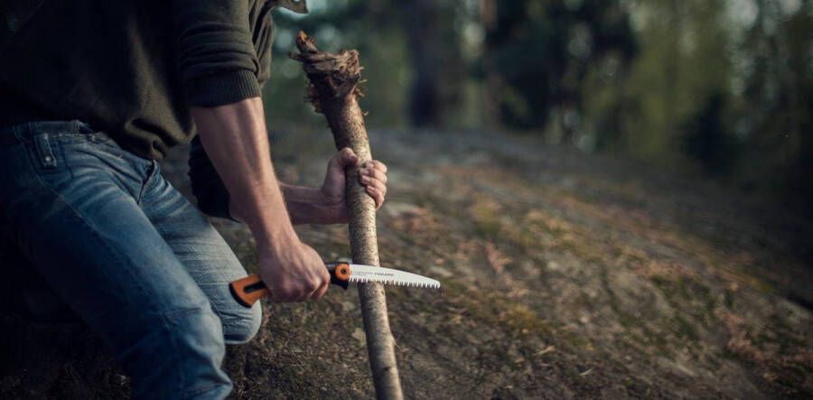 Handzaag voor jong hout grofgetand bladlengte 16 cm opvouwbaar roestvrij staal kunststof Fiskars SW73 35 cm zwart oranje garden saw hand