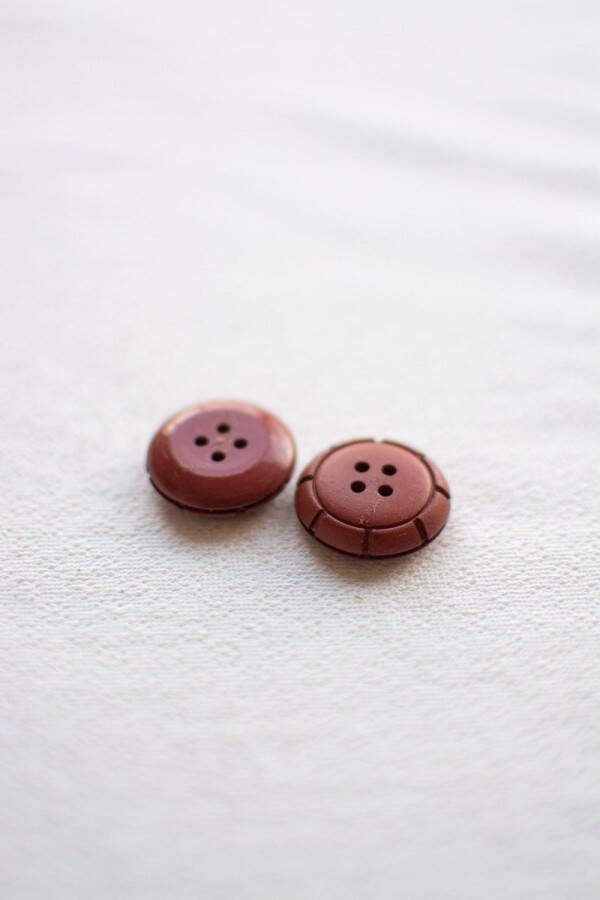 Knopen 10 stuks 22mm bruin met vier gaatjes bruine knoop voor naaien