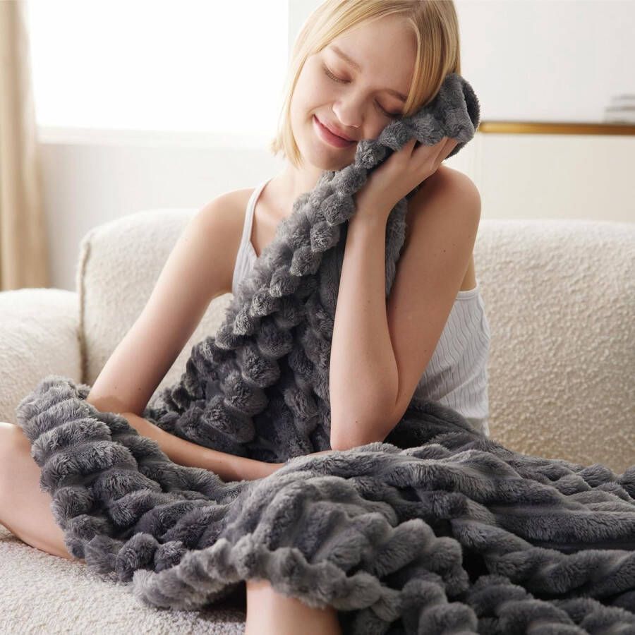 Knuffeldeken Pluizige deken Fleece deken Zacht Warm Dik Koord Deken Gezellige gooideken voor bed en bank Donkergrijs 150 x 200 cm