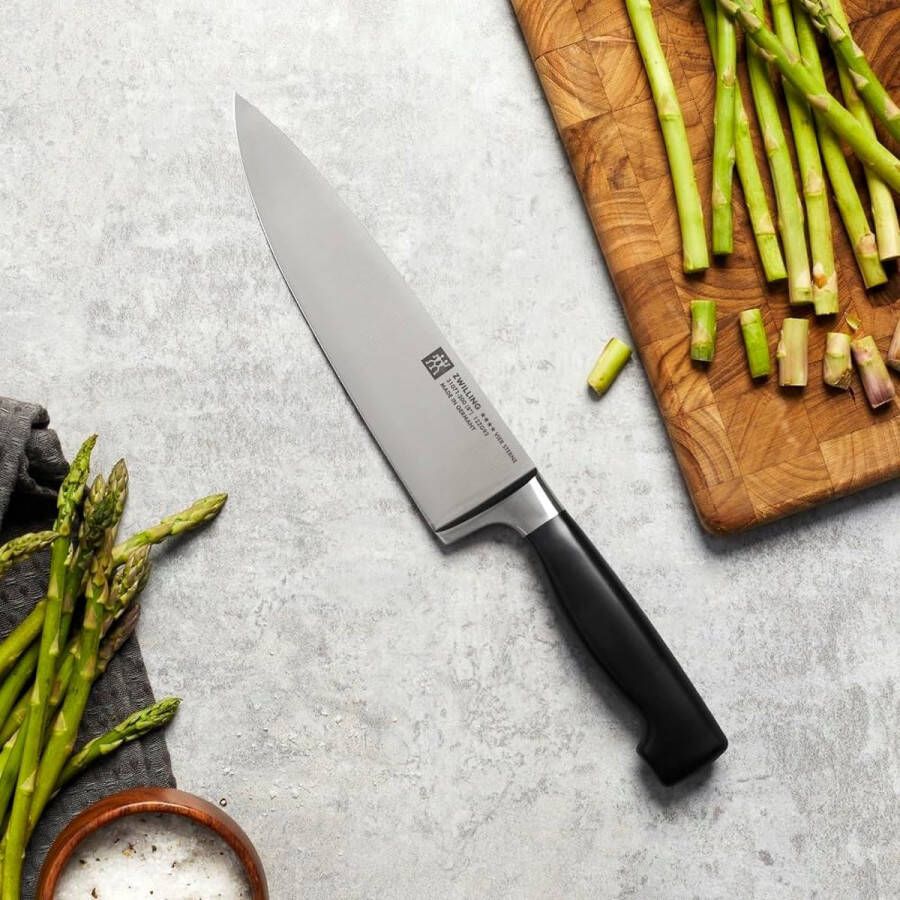 Koksmes lemmetlengte: 20 cm breed lemmet speciaal RVS kunststof handvat