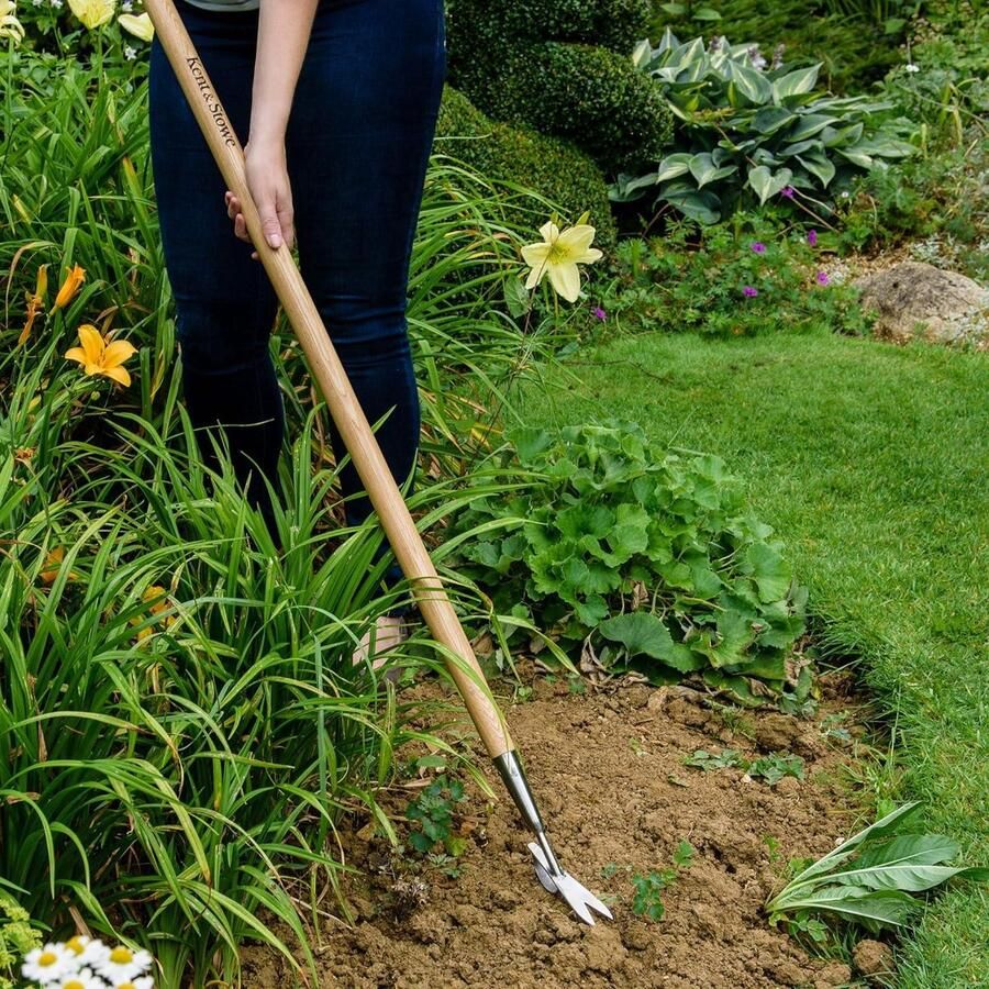 Lange steel wortelsteker roestvrij staal onkruidsteker met essenhouten steel 160 cm lang weed cutter
