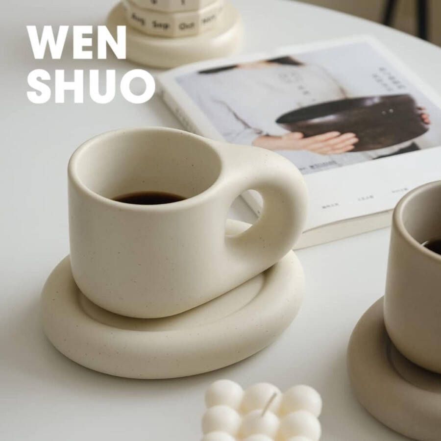 Latte Macchiato Kopje met bijpassende schoteltjes