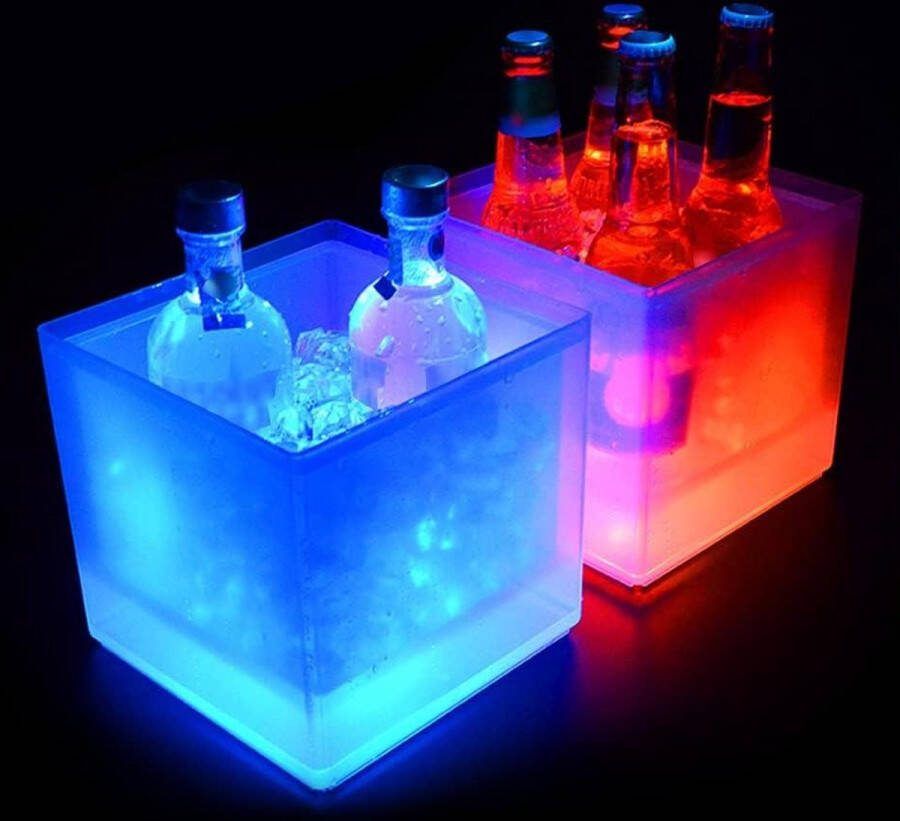 LED IJsemmer LichtChampagne Cooler Automatische Kleur Veranderende 3.5L Emmer voor Thuisfeestjes IP65 Waterbestendig Batterij Aangedreven Ice Bucket