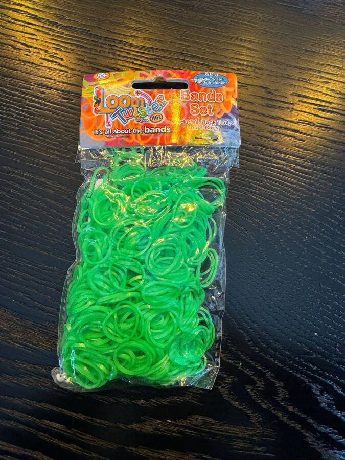 Loom Bandjes Neon Groen 600 stuks Loombandjes Loom Twister Loomelastiekjes Elastiekjes Inlcusief S-Clips Haakjes