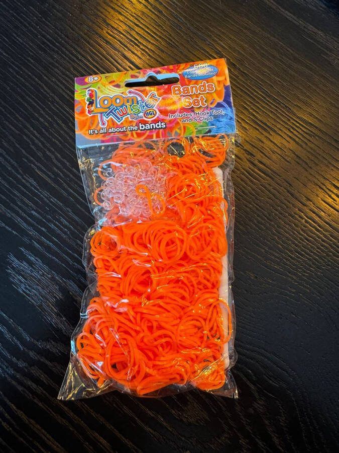 Loom Bandjes Neon Oranje 600 stuks Loombandjes Loom Twister Loomelastiekjes Elastiekjes Inlcusief S-Clips Haakjes