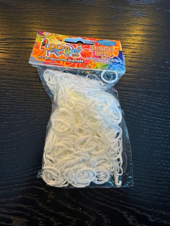 Loom Bandjes Neon Wit 600 stuks Loombandjes Loom Twister Loomelastiekjes Elastiekjes Inlcusief S-Clips Haakjes