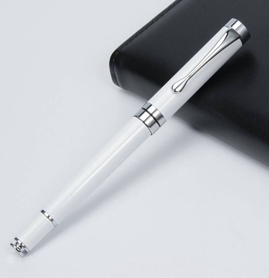 Luxe Gelpennen Pennen Wit- Zilver Stijlvol Punt 0 5 mm Zwart 2 stuks Studenten Professionals Kantoorartikelen