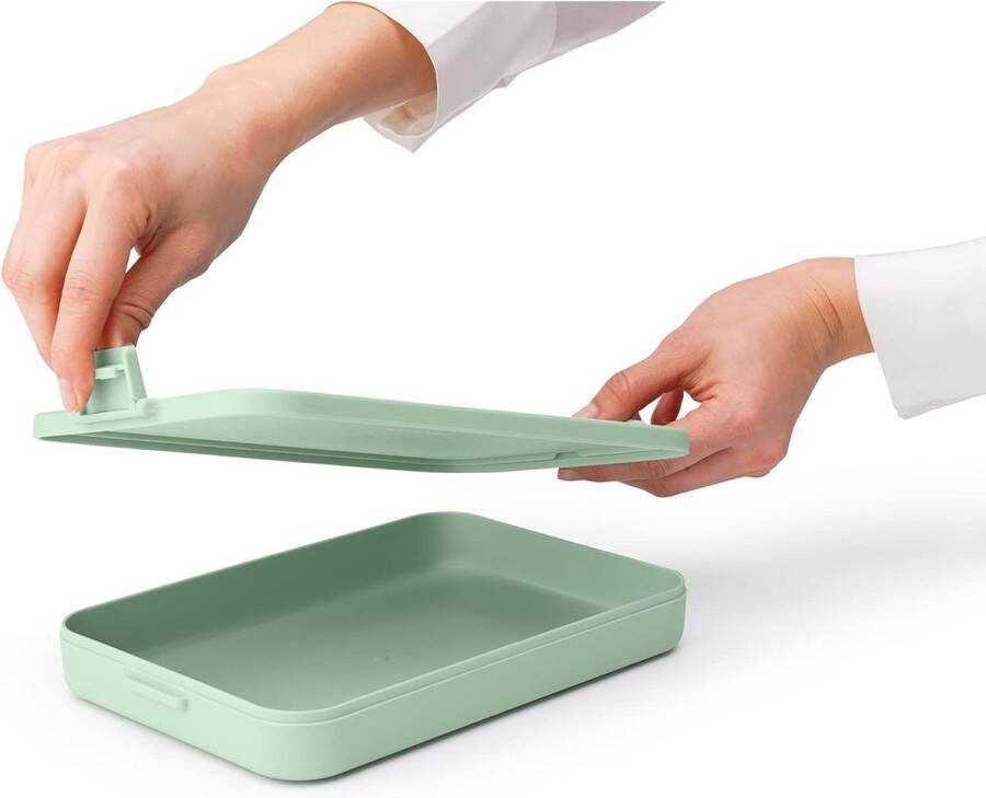 Make & Take Broodtrommel Plat Ruimte voor 4 Boterhammen Deksel met Clips Geschikt voor Diepvries Vaatwasser- & Magnetronbestendig Jade Green 25 5 x 16 6 x 3 7 cm