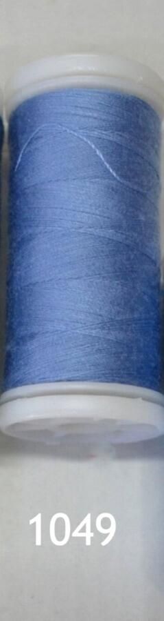 Naaigaren lichtblauw baby blauw col. 1049 Artifil 200 m 100% polyester garen voor alle naaimachines en stoffen