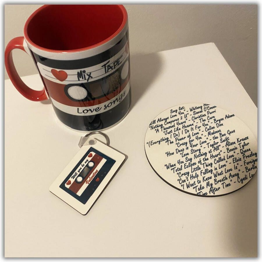 NB! Creative Boutique: Geskenk valentine love songs Mix Tape valentijn- Mug Key-Ring & Coaster Set