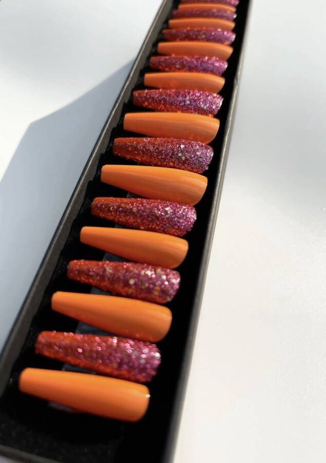 Oranje glitter nagels nepnagels nagellijm roze oranje lang