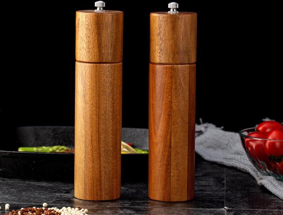 Peper en Zoutmolen set 21CM Zout peper kruiden 2 stuks Acacia hout Instelbare maalgraad Duurzaam Luxe kwaliteit Hervulbaar Pepermolen Zoutmolen Barbecue BBQ accesoires