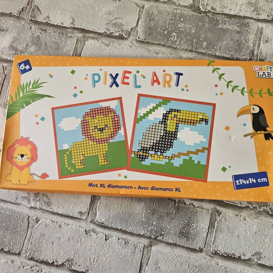 Pixel art leeuw en toekan DIY hobby pakketje mozaiek