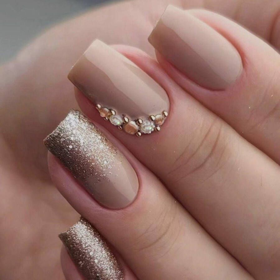 Press On Nails Nep Nagels Bruin Beige Glitter Short Oval Manicure Plak Nagels Kunstnagels nailart Zelfklevend 2B