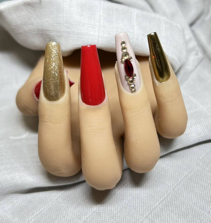 Press On Nails Nep Nagels Goud Chrome Rood Diamant Kristal Coffin Lang Manicure Herbruikbaar Plak Nagels Kunstnagels