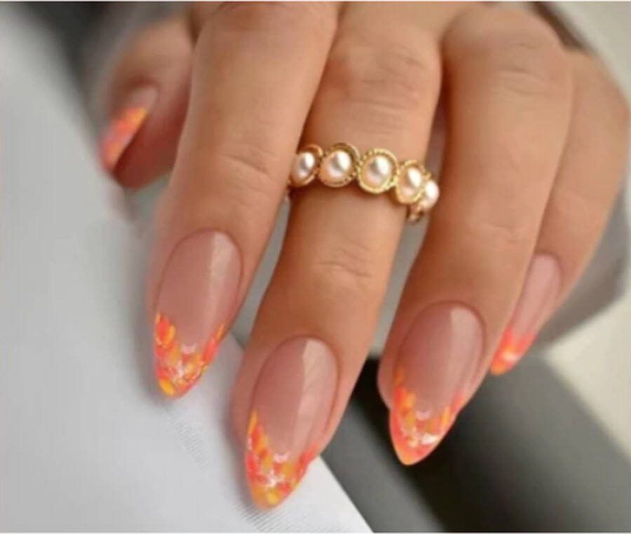 Press On Nails Nep Nagels Oranje Floral Almond Manicure Plak Nagels Kunstnagels nailart Zelfklevend 8ORA
