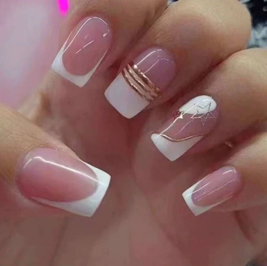Press On Nails Nep Nagels Roze Wit Short Oval Manicure Plak Nagels Kunstnagels nailart Zelfklevend