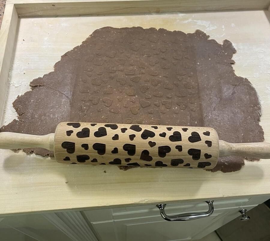 Reliëf deegroller met gegraveerd harten ontwerp decoratieve deegroller voor taartbakken unieke bakjes en aardewerk maken handgemaakte deegroller met patroon 40 cm