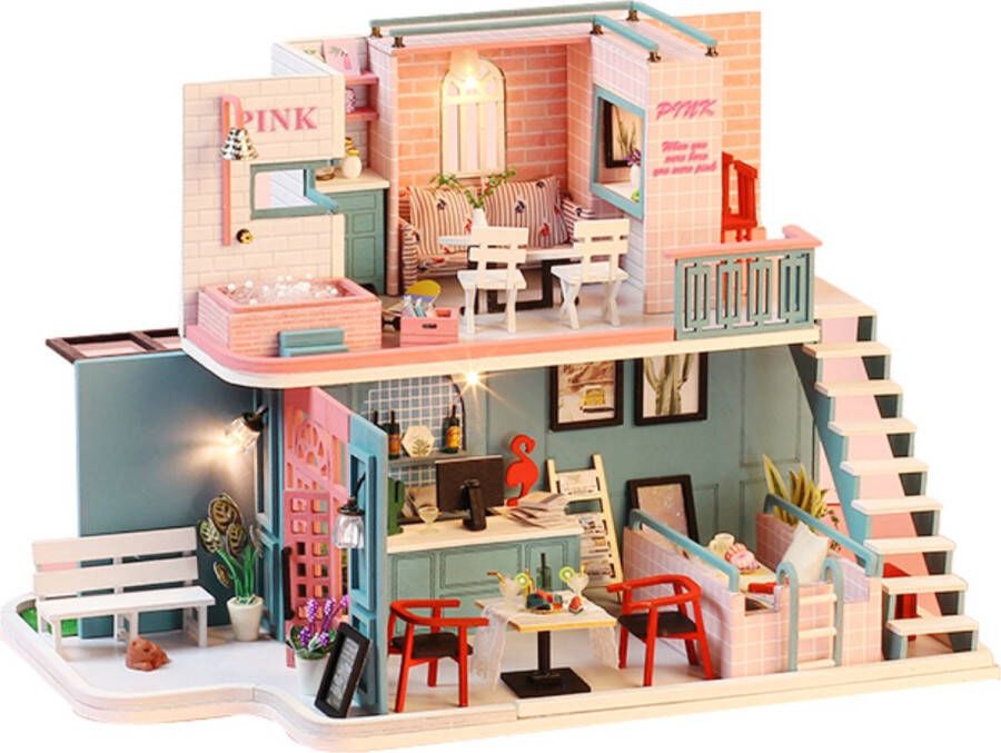 Besame Roze café DIY Modelbouw Pakket Met Verlichting – afmeting 300 x 190 x 220 mm – Bouwpakket Voor Volwassenen – DIY Dollhouse – Poppenhuis – Modelbouw en miniaturen