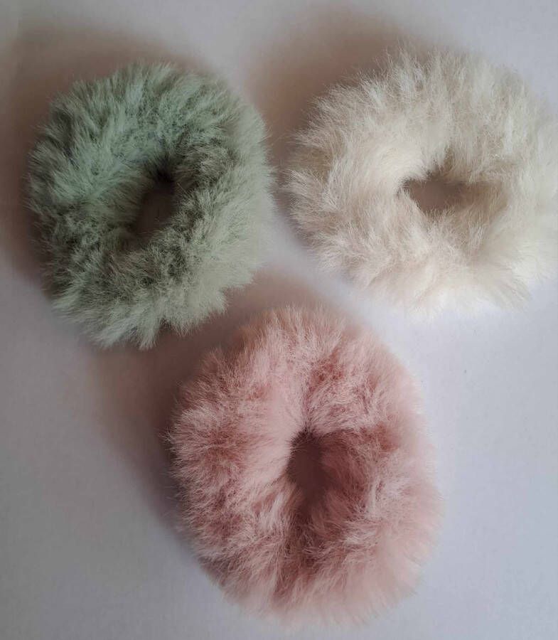Scrunchies fluffy Pasteltinten 3 stuks