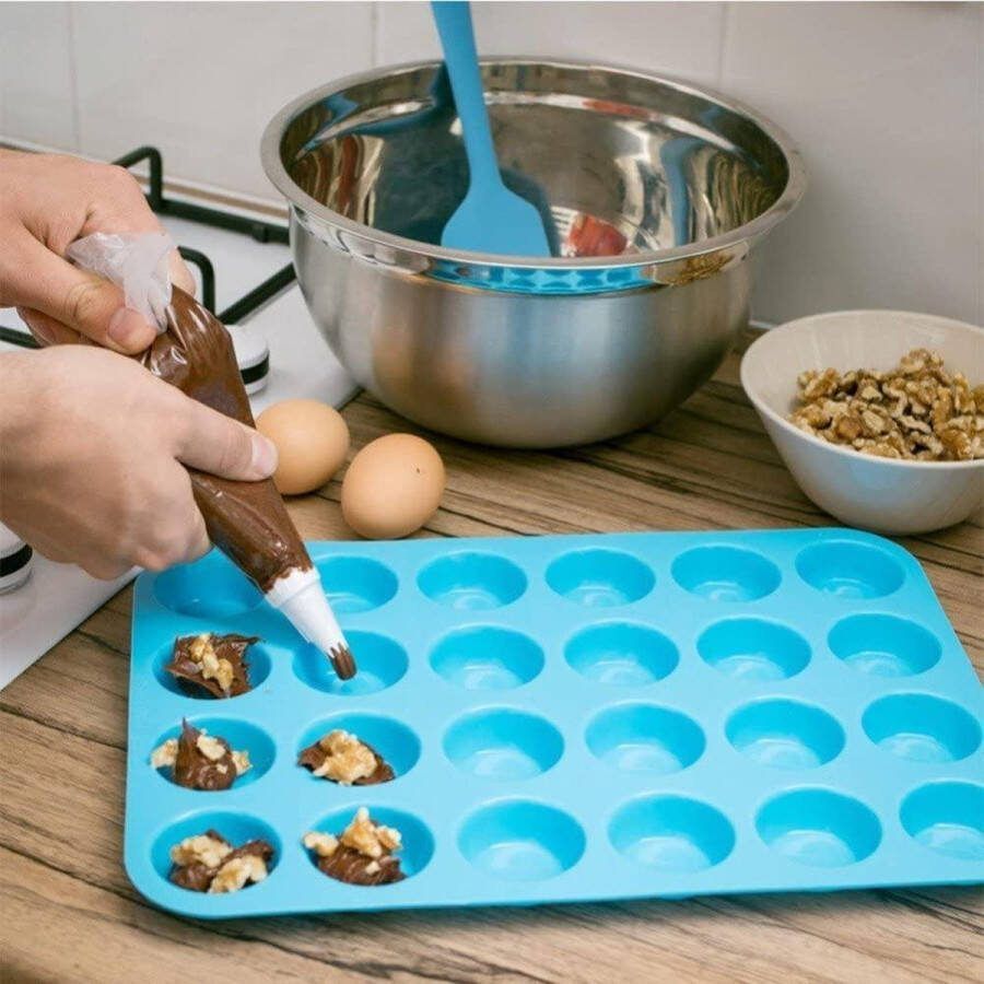 Doodadeals Siliconen Muffinvorm Siliconen Bakvorm Muffin Bakvorm Siliconen – Siliconen Cupcake Vormpjes Muffin Bakblik – Muffin Bakplaat – 24 Vormpjes – Blauw
