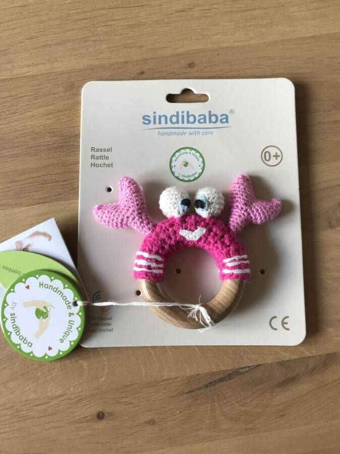 Sindibaba-handmade rammelaar krab roze-o maanden