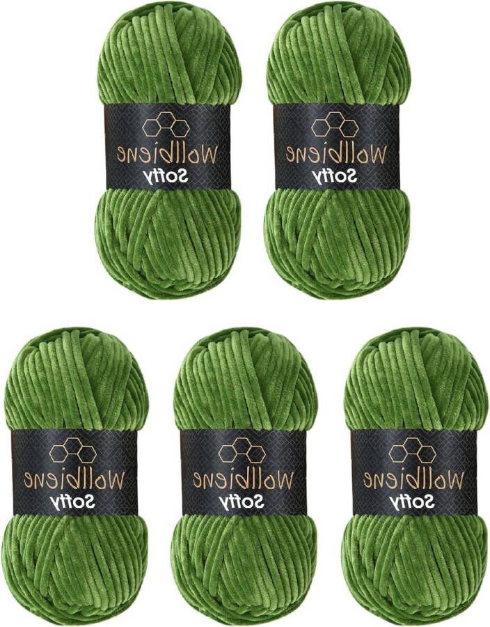 Softy Chenillewol om te haken 500 gram super volumineus haakgaren kikkergroen