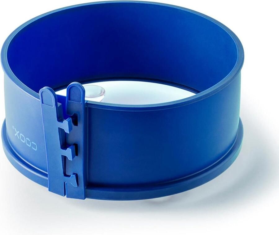 Springvorm diameter 18 cm blauw perfect bakken en serveren in één met glazen serveerplaat en glazen poten