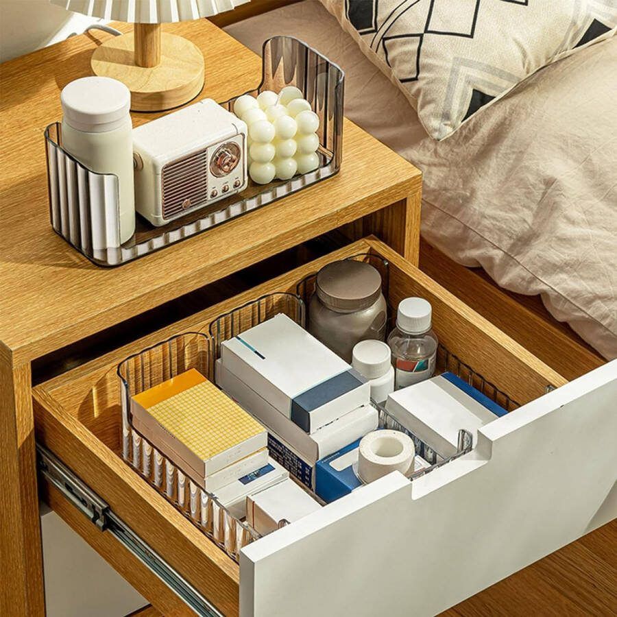 Stapelbare make-uporganizer 2 stuks transparante ijdelheid cosmetica-vitrine met 4 afneembare verdelers 2 lipgloss-houders 2 katoenen doekjes padhouder Q-Tips organizer