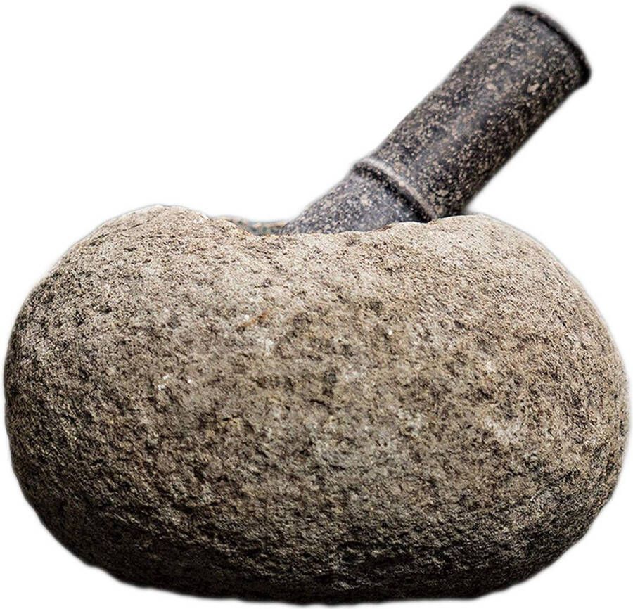 Steenoude riviersteen vijzel stamper land van vulkanen natuursteenmolen voor specerijen pasta's pestos guacamole HxBxl 10x16x16cm volume 04L