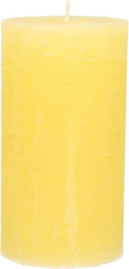 Stompkaars cilinderkaars geel 7 x 13 cm rustiek model