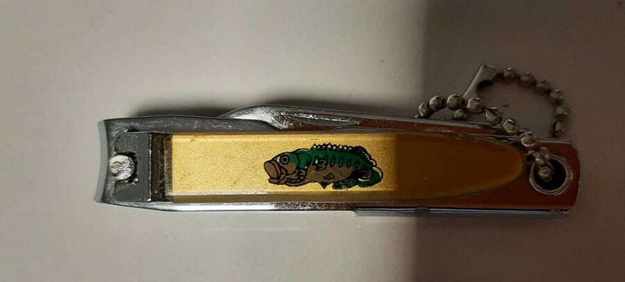 Superdoll nagelknipper trio nagelschaar zakmesje opener fish bruin groen vis sleutel 6 5 cm