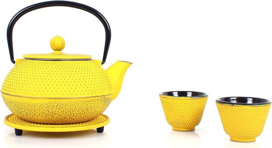 Theeservies gietijzeren theepot 0 8 l afneembare zeef onderzetter 2 theekopjes vintage design losse thee geel