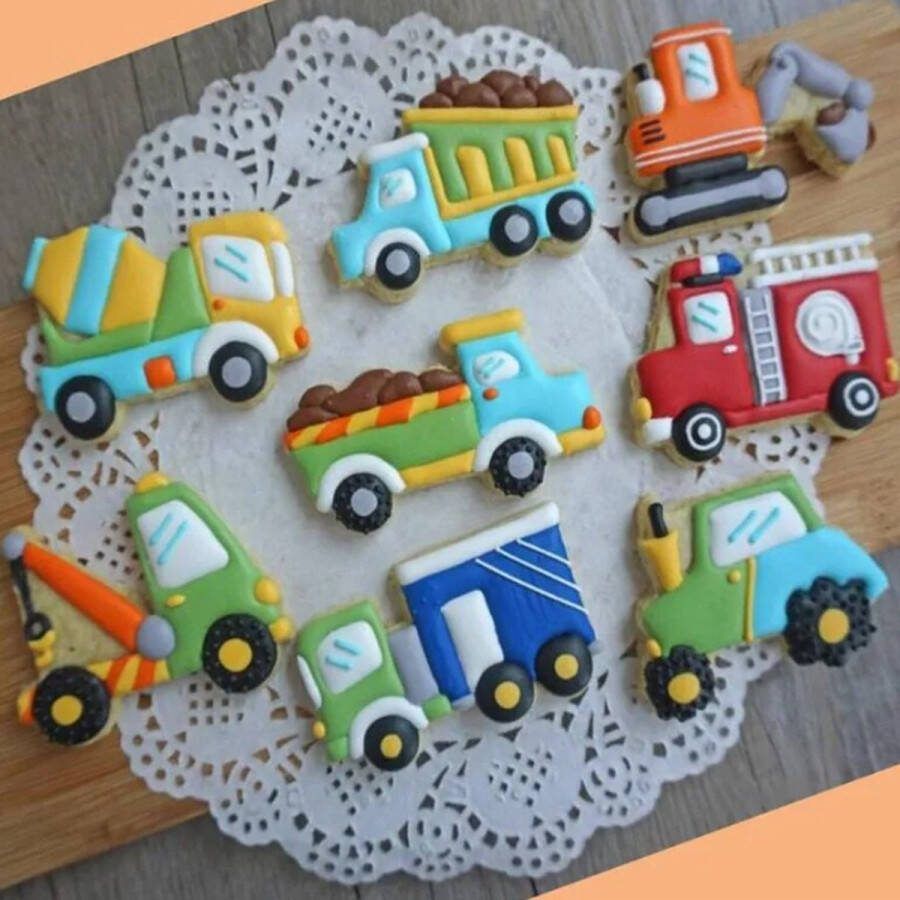 Uitsteekvormen set 8 stuks Voertuigen koekvormen bakvorm koekjes vormpjes uitsteekvormpjes bakvormpjes fondant uitstekers set trakteren