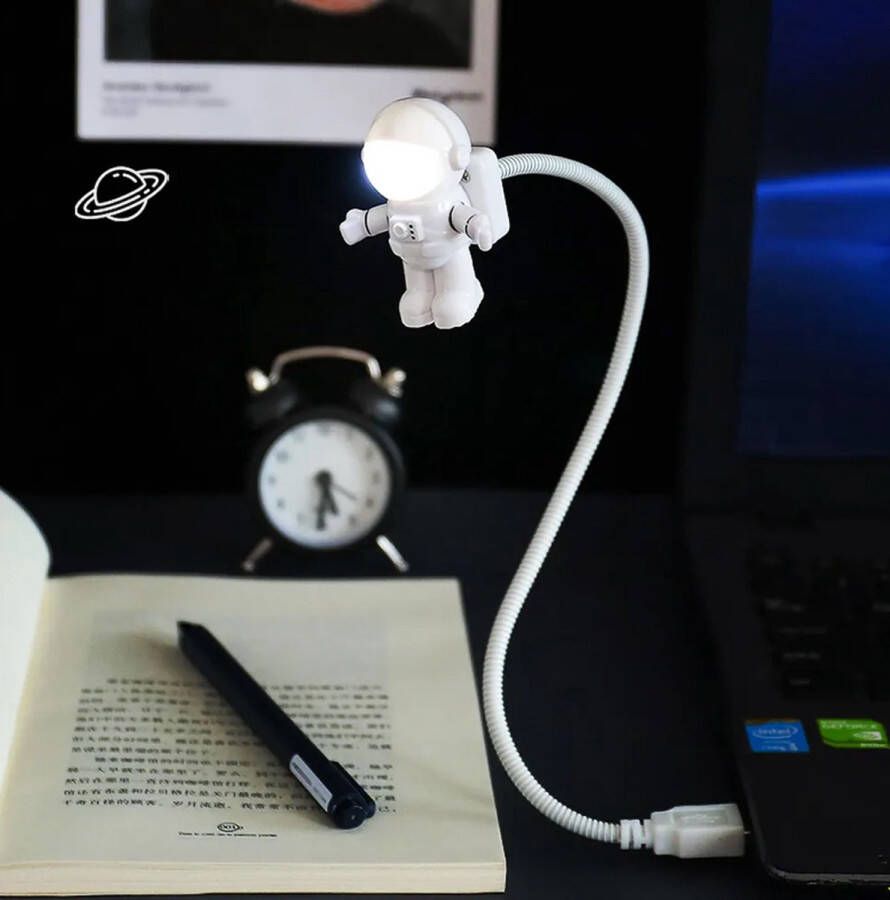 USB LED Nachtlampje Astronaut Bureau Laptop Zwevend Leuke LED lamp Licht Decoratie