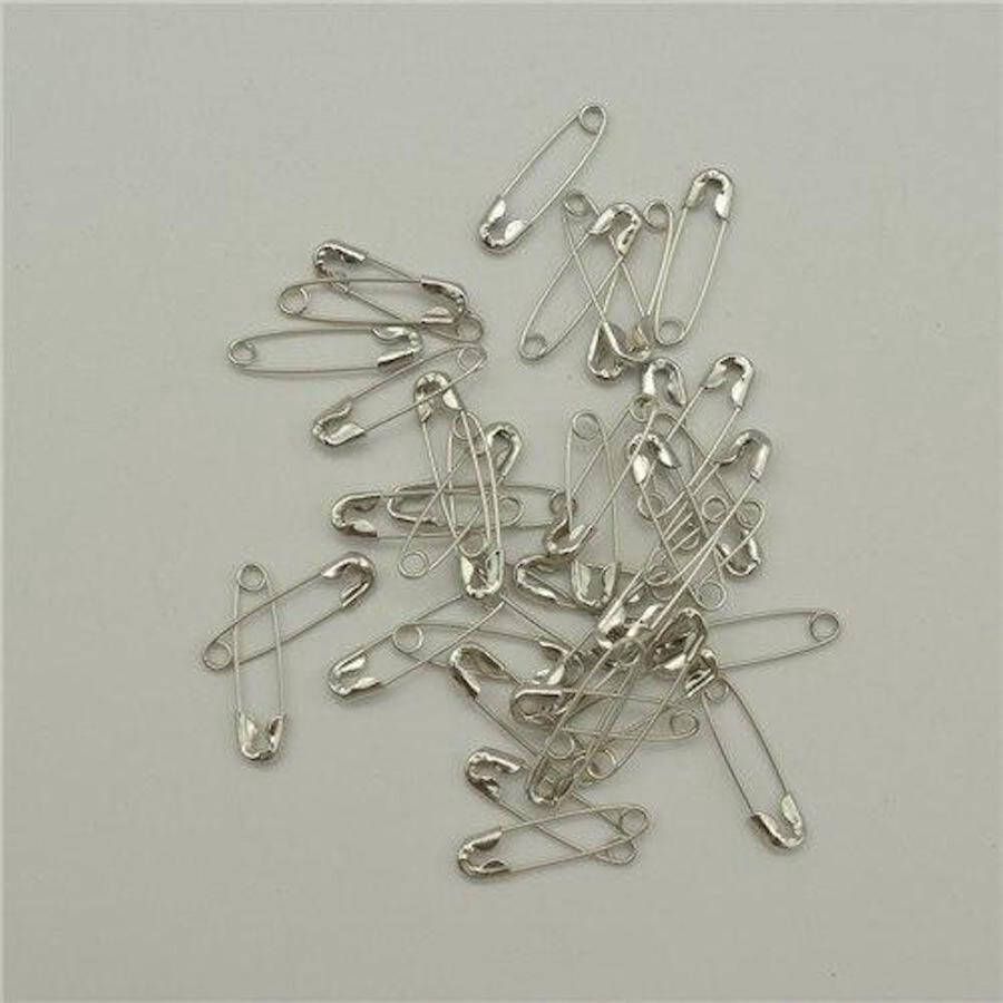 Veiligheidsspelden assortie zilver 19 en 22 mm 30 stuks mini spelden klein nikkelvrij geschikt voor rugnummer en mondkapjes