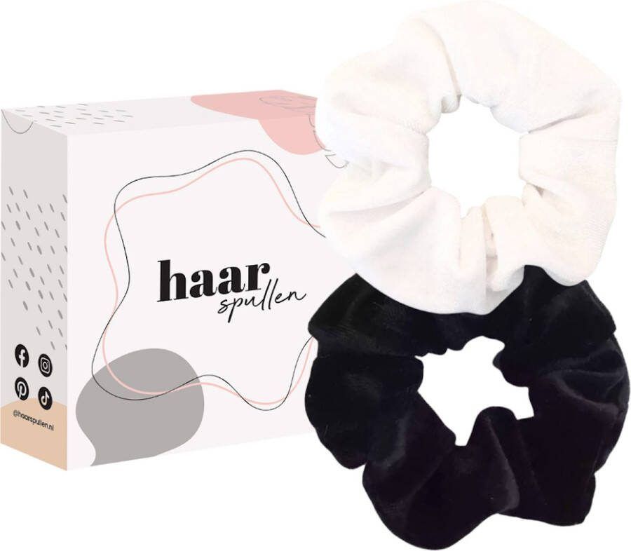 Velvet Scrunchie Duo Set Checkmate Black & White