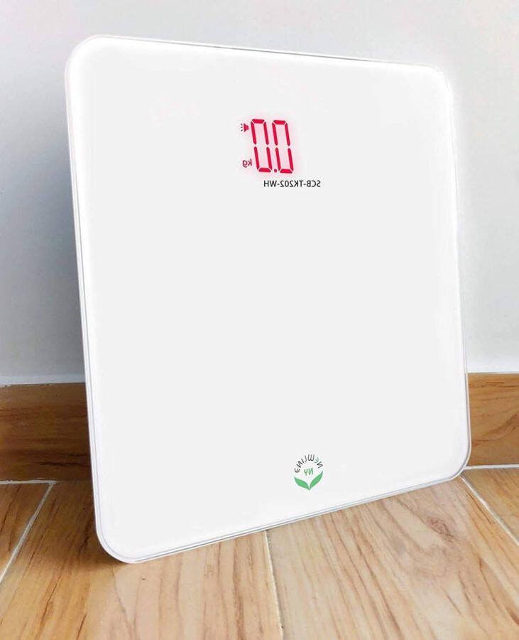 Weegschaal Digitale Badkamer Stemmen Auto Off-Technologie Wit Capaciteit 200 kg Lb of Kg NewlineNY