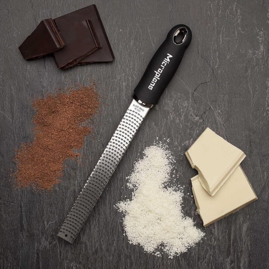 Zester rasp voor citrusvruchten Zwart Gemaakt in USA Roestvrijstalen blad Harde kaas Gember Chocolade Nootmuskaat Truffel Cheese Slicer