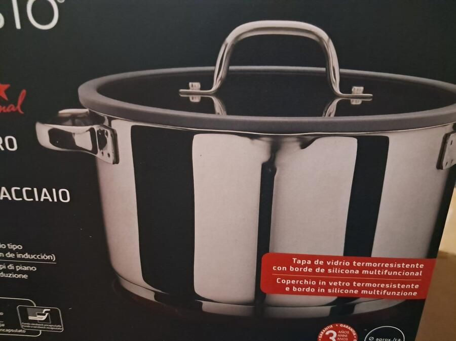 Ernesto Kookpan RVS 24cm Multifunctionele deksel Siliconen rand Zeef- en Litermarkering aan de binnenkant inductie alle kookplaten 5L