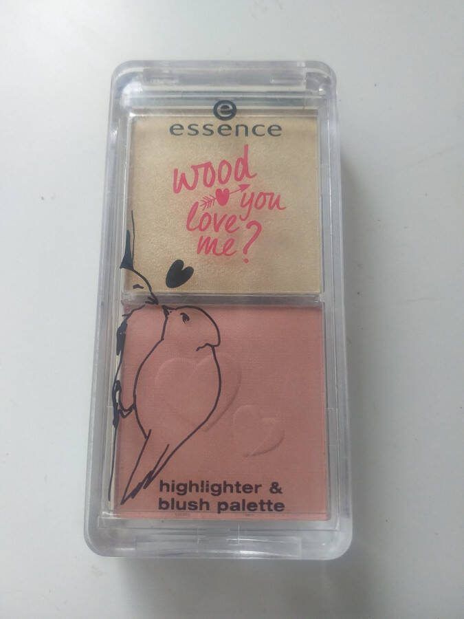 Essence Cosmetics Essence Wood You Love Me? Highlighter & Blush Palette 01 My Heart Is Yours!