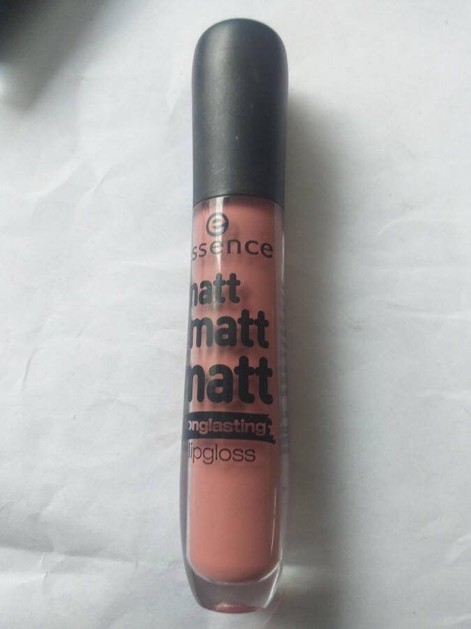 Essence matt longlasting lipgloss 02 beauty approved!