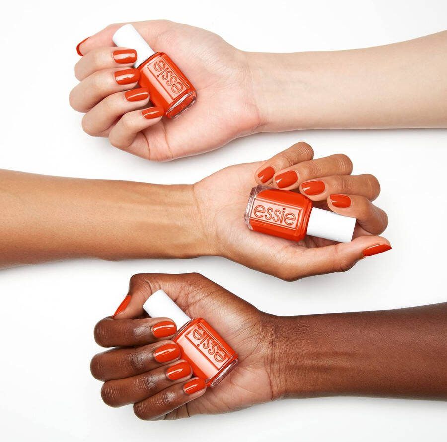 Essie Nagelak -1755 Risk-takers only