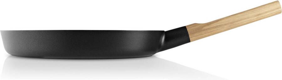 Eva Solo Nordic Kitchen Gietaluminium Slip-Let Non-Stick Koekenpan Ø 28 cm Hout Zwart