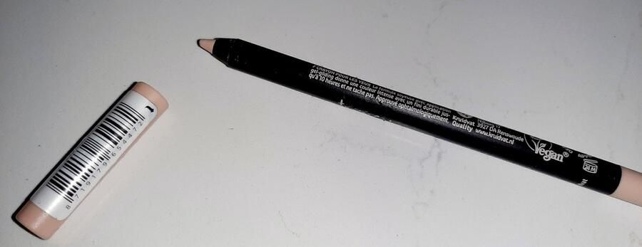 Extreme oogpotlood soft beige nude eyeliner soft glide 100% vegan drama zijdezacht en natuurlijk