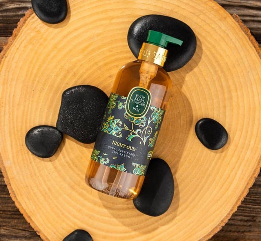 Eyup Sabri Tuncer Eyüp Sabri Tuncer – Night Oud – 100% Natuurlijke Handzeep – 500 ML Glutenvrij 100% Vegan