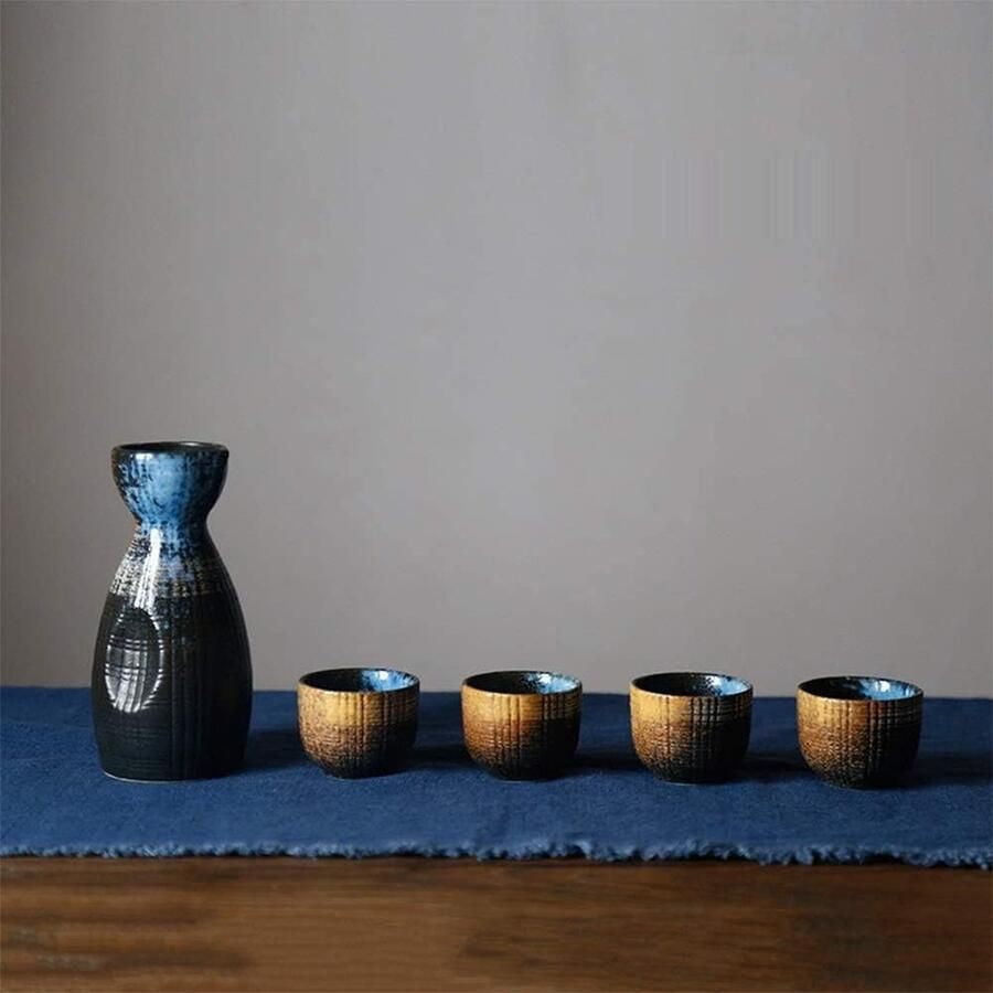 Fine Asianliving Sake Set Giftbox Blauw Goud Handgemaakt Kazumi Set 5 Japanse Sake Set Sake Servies Sakefles Sake kopjes