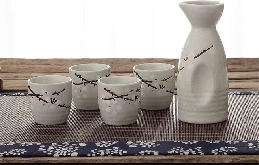 Fine Asianliving Sake Set Giftbox Wit Bloesems Handgemaakt Takashi Set 5 Japanse Sake Set Sake Servies Sakefles Sake kopjes
