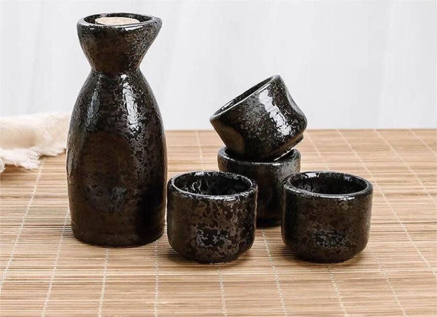 Fine Asianliving Sake Set Giftbox Zwart Handgemaakt Masato Set 5 Japanse Sake Set Sake Servies Sakefles Sake kopjes